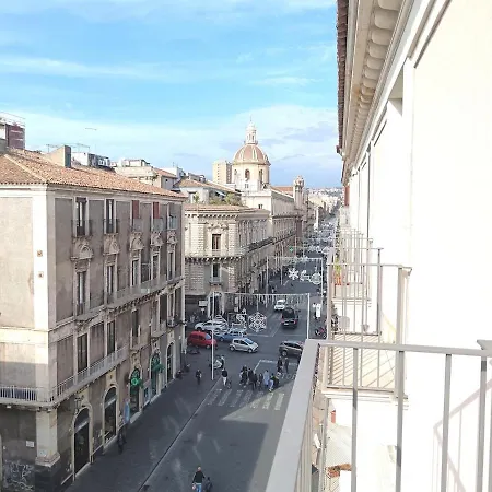 Balcone Etnea In Centro *